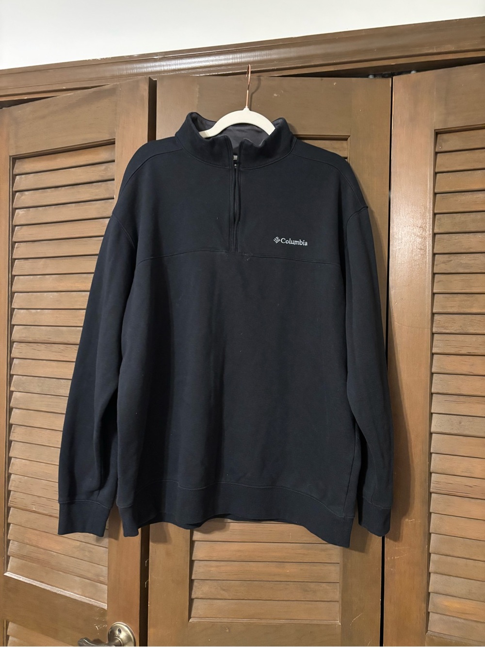 Columbia Men's Black Half-Zip Pullover Sweater